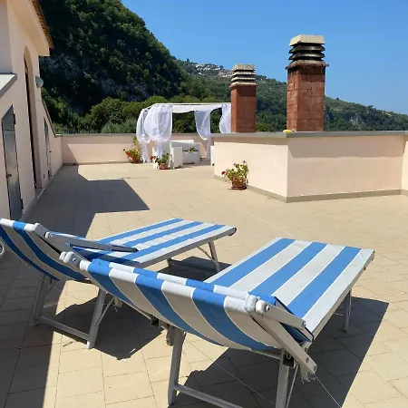 Achille Appartement *