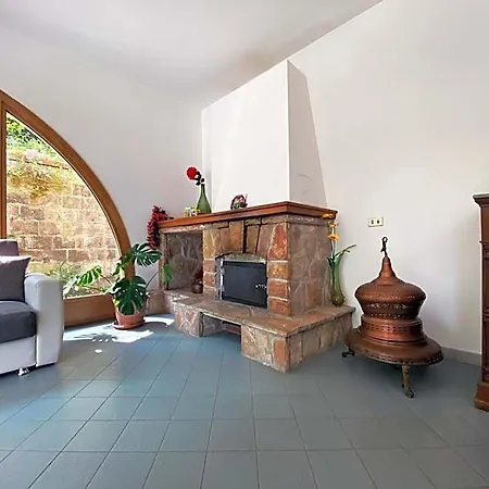 Achille Appartement *