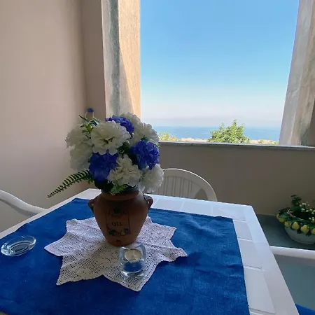 Lägenhet Achille Sorrento